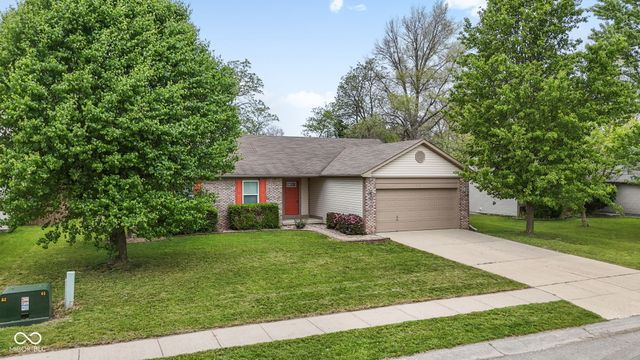 818 Center Street, Greenfield, IN 46140