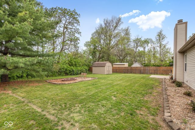 818 Center Street, Greenfield, IN 46140