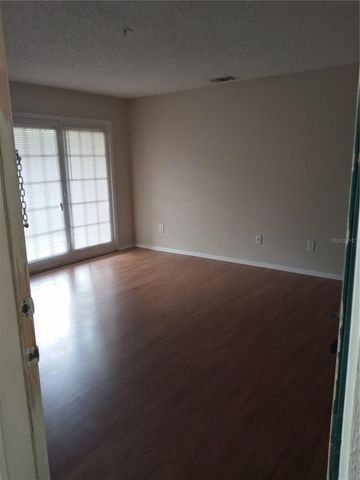216 AFTON SQUARE 208, Altamonte Springs, FL 32714