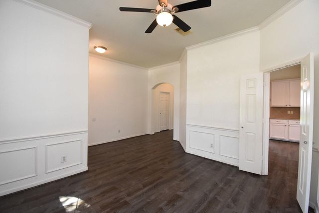 128 Long Canyon Lane, Richmond, TX 77469