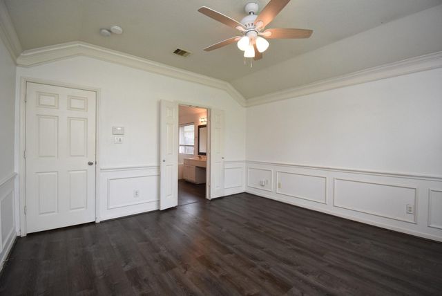 128 Long Canyon Lane, Richmond, TX 77469