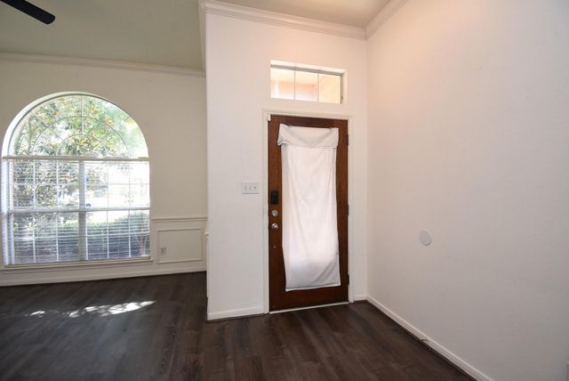 128 Long Canyon Lane, Richmond, TX 77469