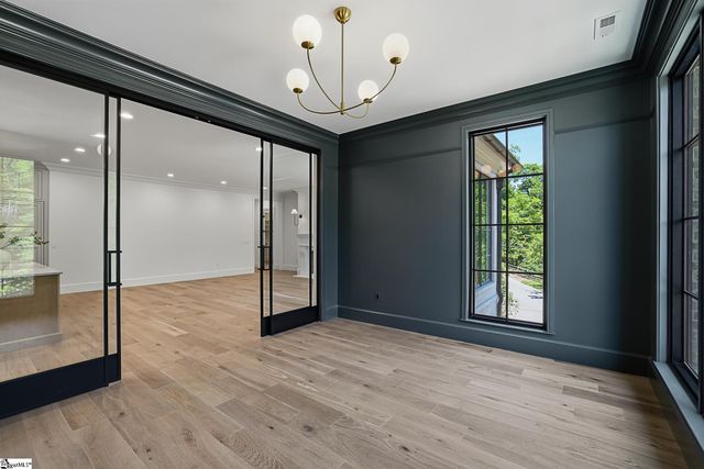 101 Sherwood Street Unit 200, Greenville, SC 29601