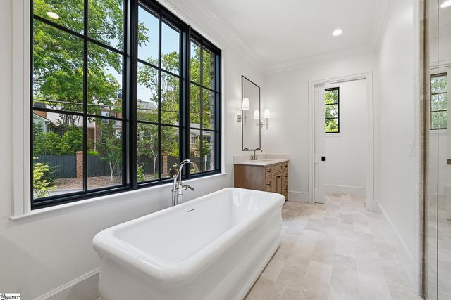 101 Sherwood Street Unit 200, Greenville, SC 29601
