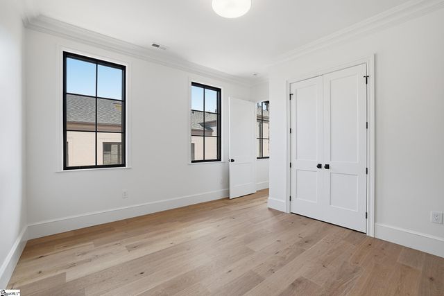 101 Sherwood Street Unit 200, Greenville, SC 29601