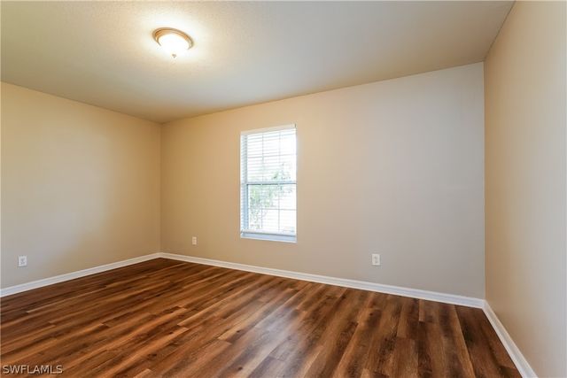 617 SE 27th ST, Cape Coral, FL 33904