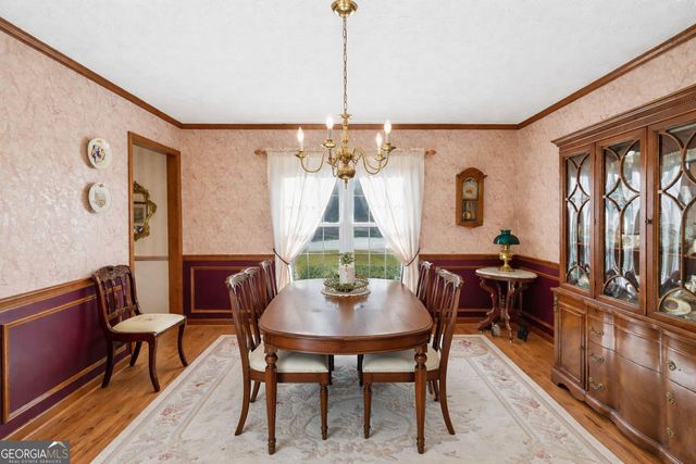 2931 Winding Circle SW, Lilburn, GA 30047