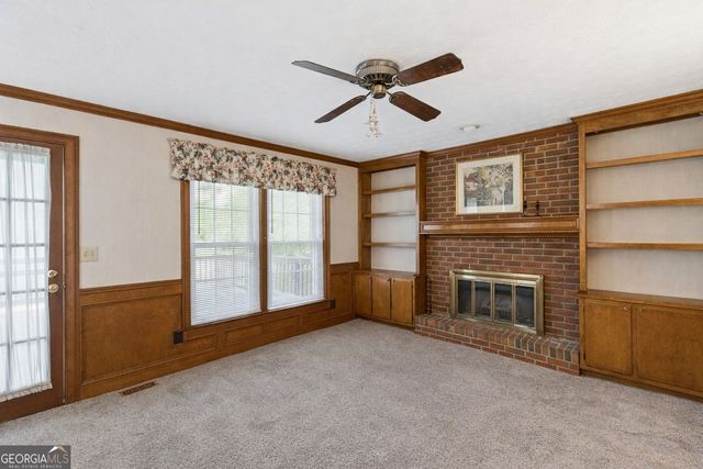 2931 Winding Circle SW, Lilburn, GA 30047