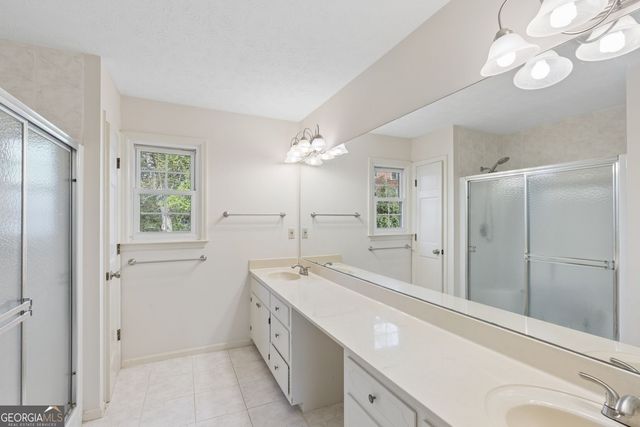 2931 Winding Circle SW, Lilburn, GA 30047