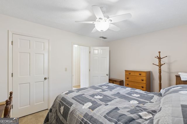 2931 Winding Circle SW, Lilburn, GA 30047