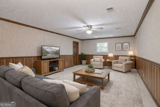 2931 Winding Circle SW, Lilburn, GA 30047