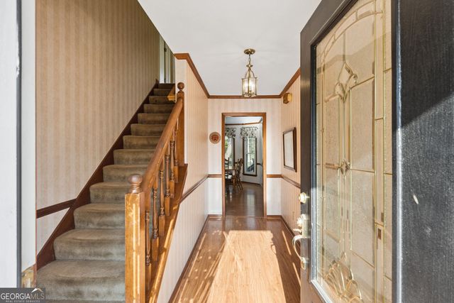 2931 Winding Circle SW, Lilburn, GA 30047