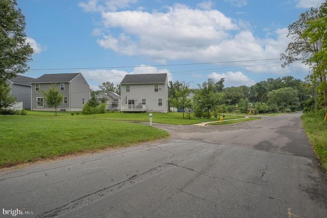 7343-1 GREEN ACRES DR, Glen Burnie, MD 21060