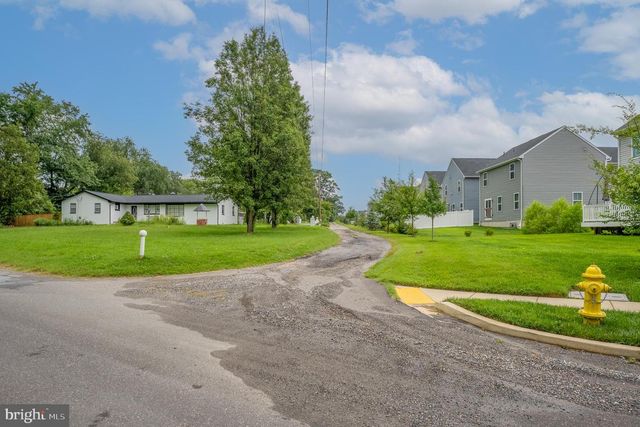 7343-1 GREEN ACRES DR, Glen Burnie, MD 21060