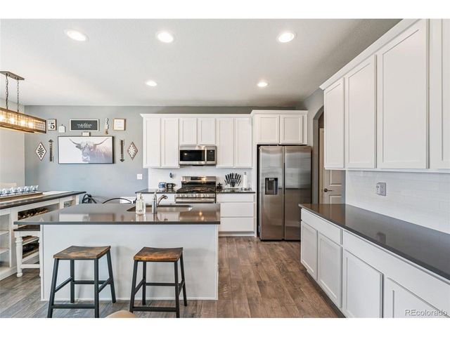 1410 Kings Crown Dr, Milliken, CO 80543