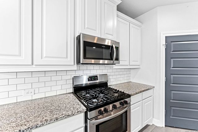 13830 Greater Straw, San Antonio, TX 78254