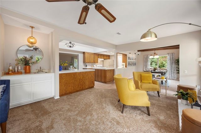 119 Helen, Fullerton, CA 92835