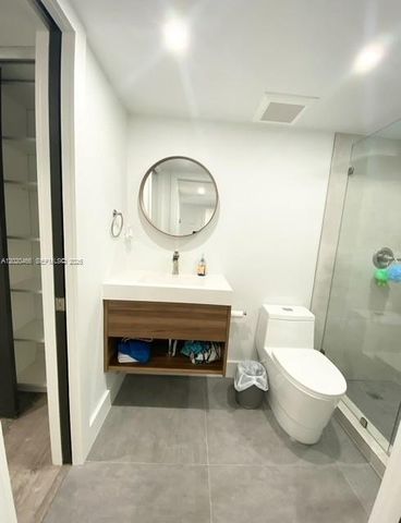401 Ocean Dr 910, Miami Beach, FL 33139