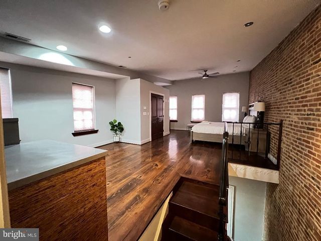 1533 W LOMBARD W, Baltimore, MD 21223