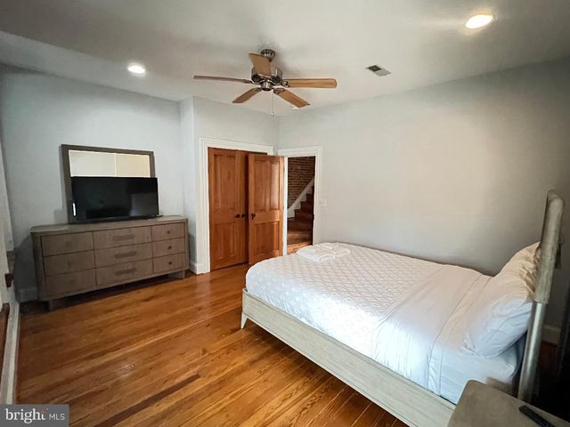 1533 W LOMBARD W, Baltimore, MD 21223