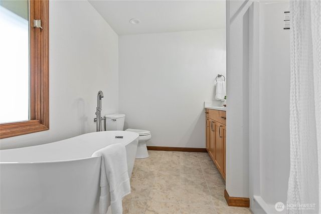 1133 E Pole Road, Everson, WA 98247