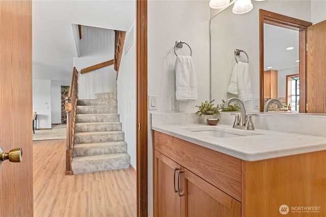 1133 E Pole Road, Everson, WA 98247