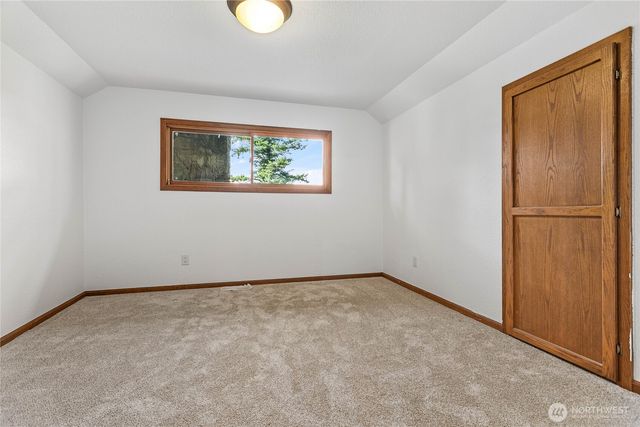1133 E Pole Road, Everson, WA 98247