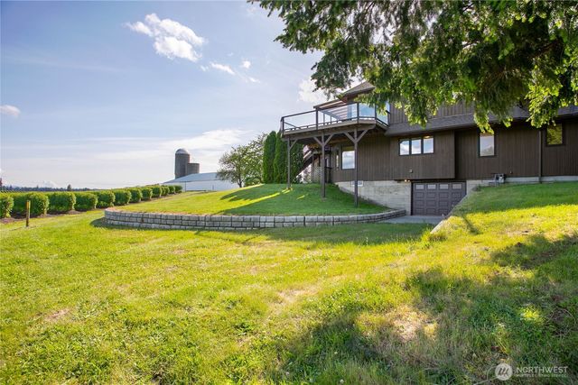 1133 E Pole Road, Everson, WA 98247