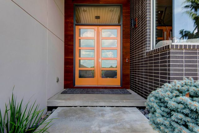 5521 South Ridge Top Avenue, Springfield, MO 65804
