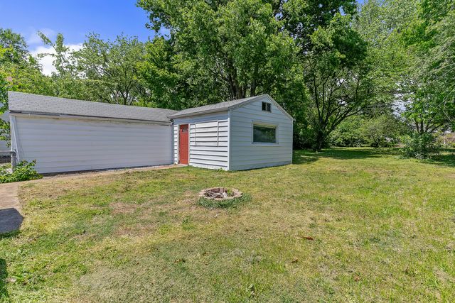 1433 E Division Street, Springfield, MO 65803