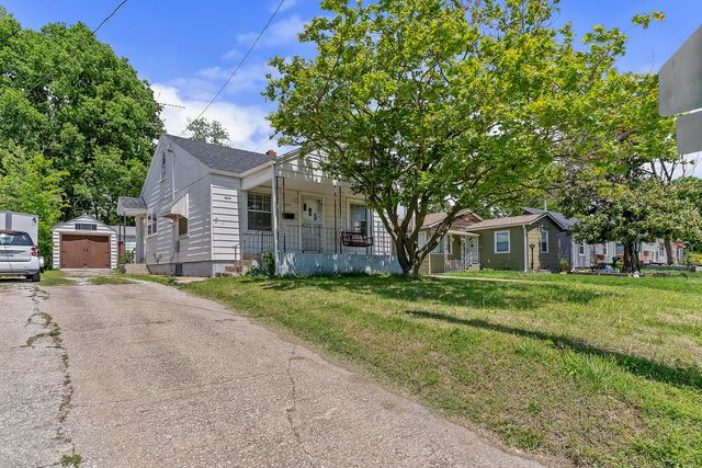 1433 E Division Street, Springfield, MO 65803