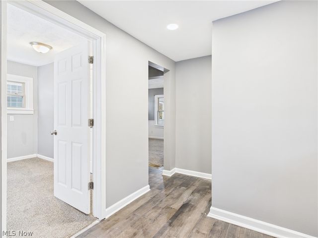 754 Arcadia Avenue, Cuyahoga Falls, OH 44221