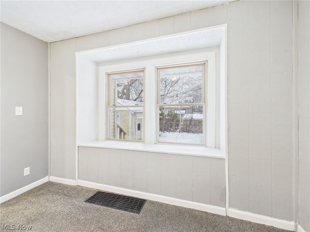 754 Arcadia Avenue, Cuyahoga Falls, OH 44221