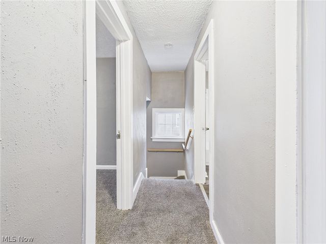 754 Arcadia Avenue, Cuyahoga Falls, OH 44221
