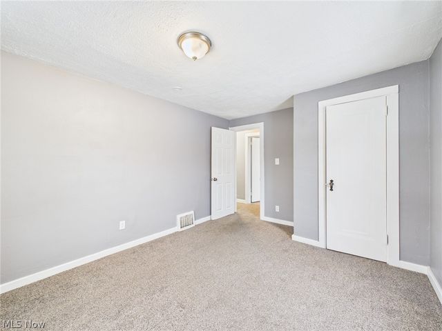 754 Arcadia Avenue, Cuyahoga Falls, OH 44221