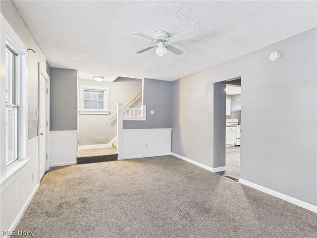 754 Arcadia Avenue, Cuyahoga Falls, OH 44221