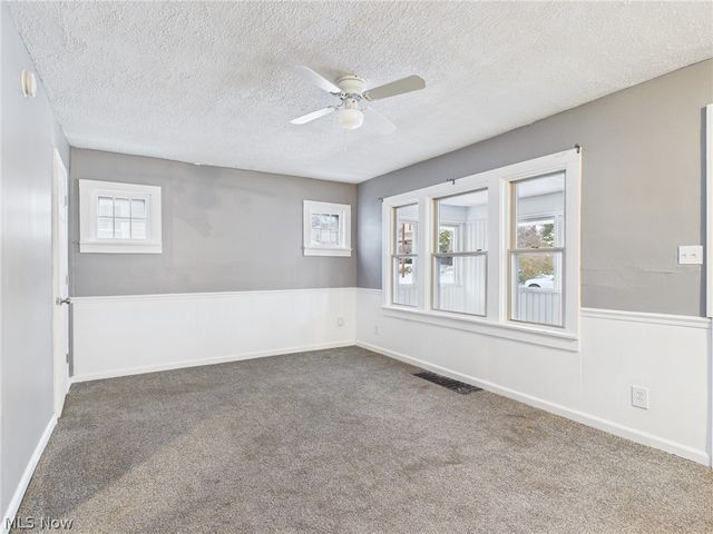 754 Arcadia Avenue, Cuyahoga Falls, OH 44221