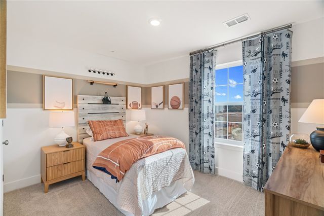 1094 Peachtree Road, Scott Twp, PA 15106