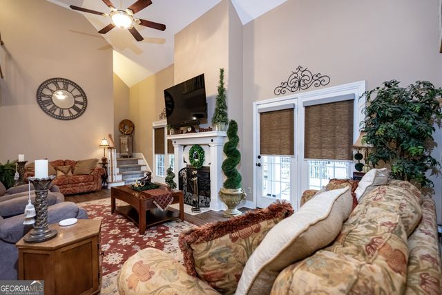 102 Canterbury Drive, Lagrange, GA 30241