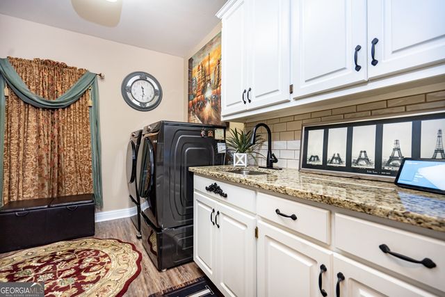 102 Canterbury Drive, Lagrange, GA 30241