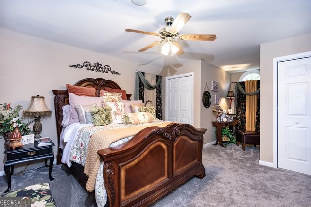 102 Canterbury Drive, Lagrange, GA 30241