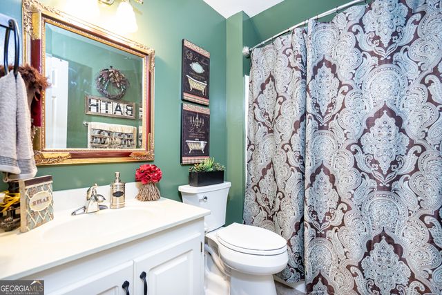 102 Canterbury Drive, Lagrange, GA 30241