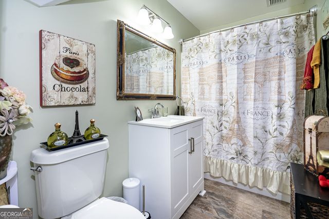 102 Canterbury Drive, Lagrange, GA 30241