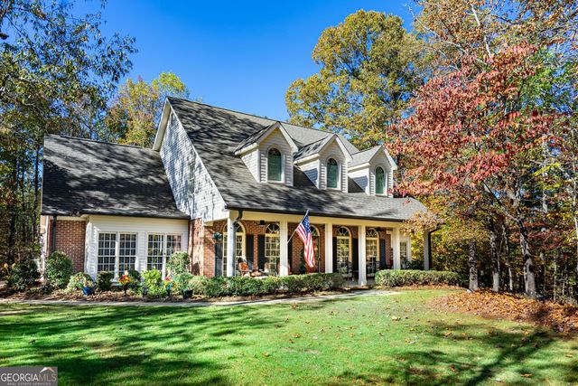 102 Canterbury Drive, Lagrange, GA 30241