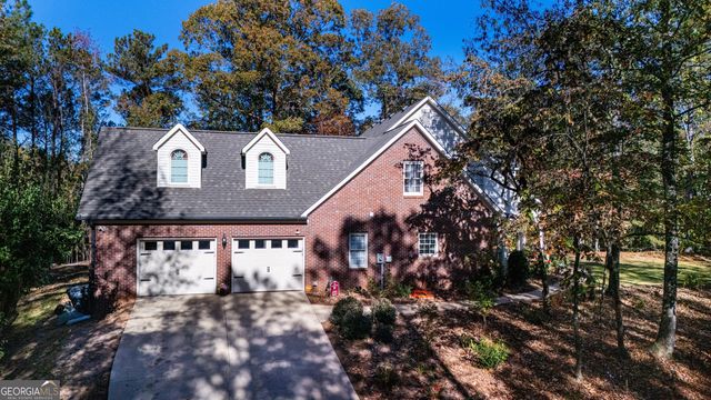 102 Canterbury Drive, Lagrange, GA 30241