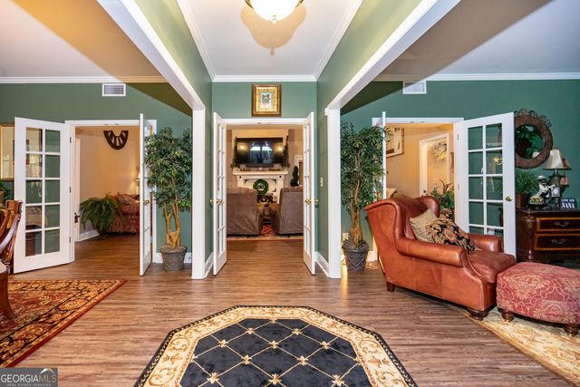 102 Canterbury Drive, Lagrange, GA 30241