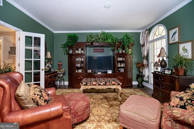 102 Canterbury Drive, Lagrange, GA 30241