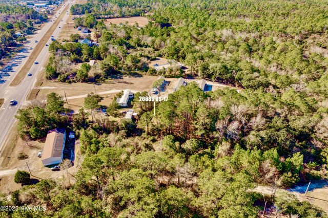20689 Us Highway 17, Hampstead, NC 28443