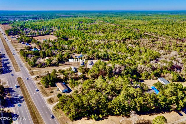 20689 Us Highway 17, Hampstead, NC 28443