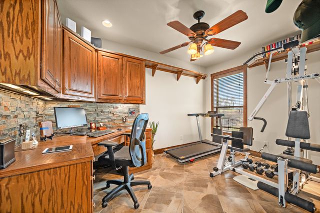 1252 Briar Court, Whitney, TX 76692